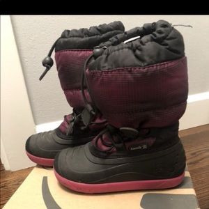 Kamil snowboots, size 11.